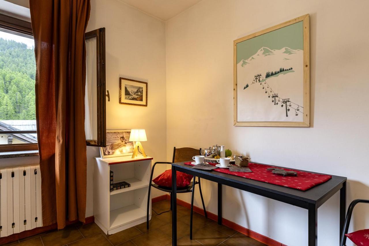 Aparthotel Claviere Exterior photo